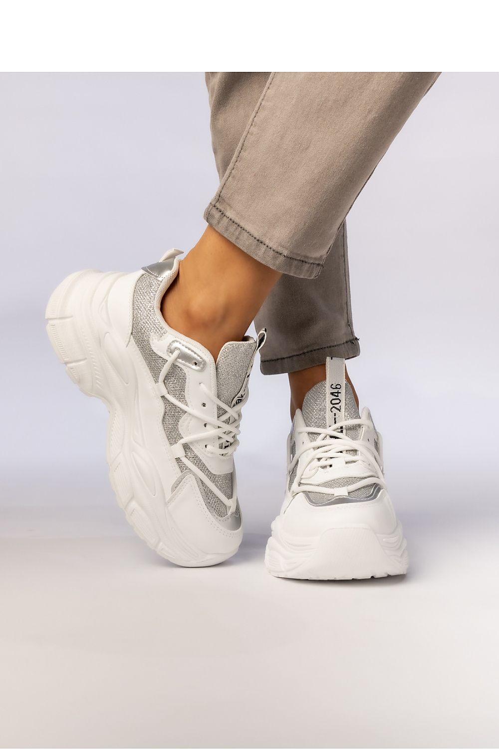 Sport Shoes model 210598 Inello